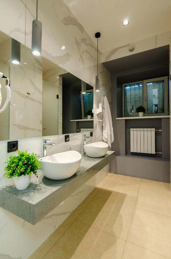 Underground Hostel Kiev Ngoại thất bức ảnh